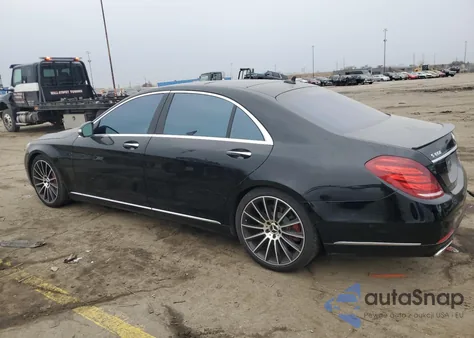 2015 Mercedes-Benz S 550 z USA, uszkodzony, nr VIN WDDUG8CB4FA172176